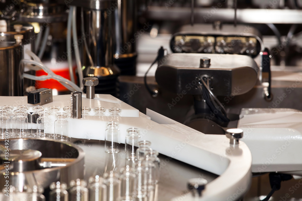 Steriline isolators equipment, robotic asepting compounding system Steriline isolators equipment, robotic asepting compounding system