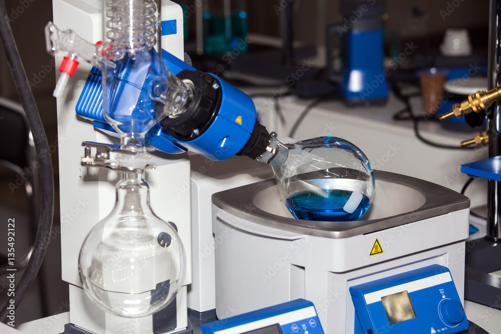 Rotary evaporator in the chemical, pharmaceutical and biotechnology industry