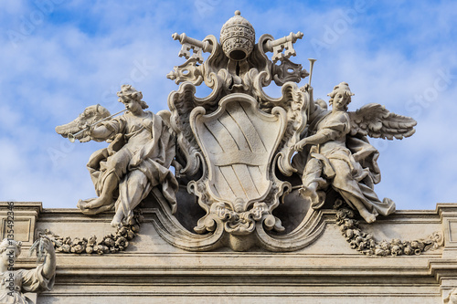 Trevi Fountain (architect Nicola Salvi, 1762). Rome, Italy. © dbrnjhrj
