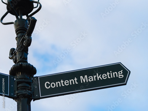 Content Marketing directional sign on guidepost