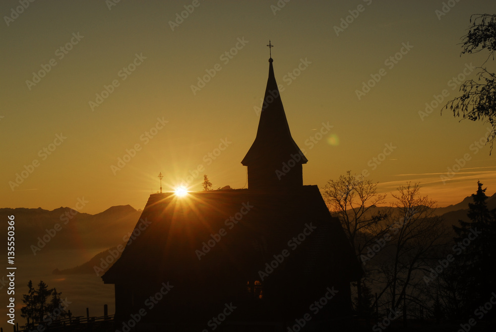 Kirche im Sonnenuntergang Hagenegg