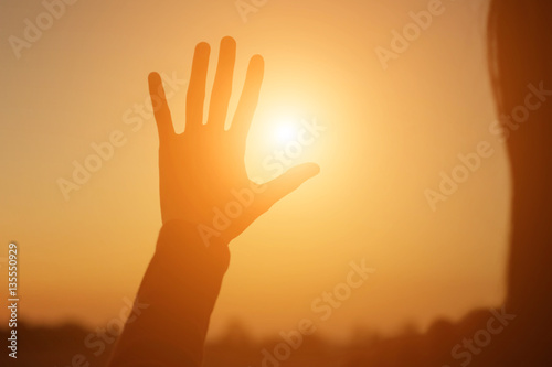 hands-shape for the Sun.