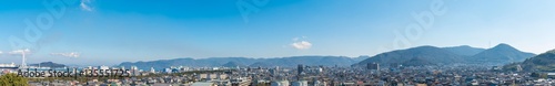 香川県坂出市街並み(瀬戸内海)　パノラマ風景 © KOZO
