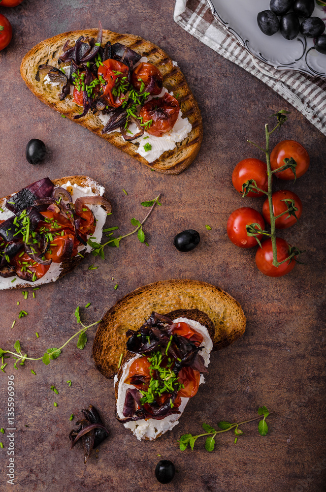 Toast with roasted vegetable