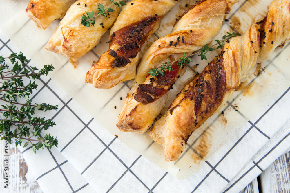 Bacon sticks pastry with black sesame and thyme Bacon sticks pastry with black sesame and thyme