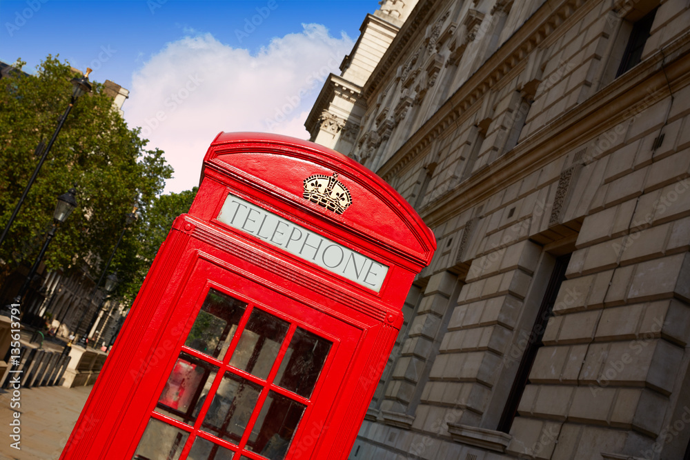 Obraz premium London old red Telephone box