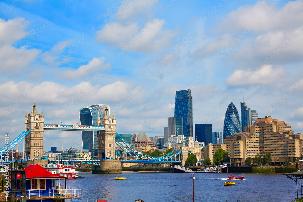 Fototapeta premium London Tower Bridge sunset on Thames river