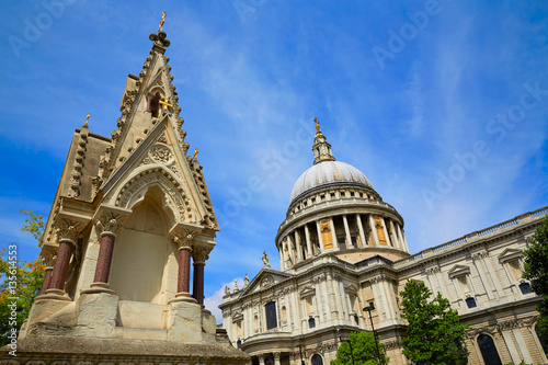 London St Paul Pauls Cathedral in England