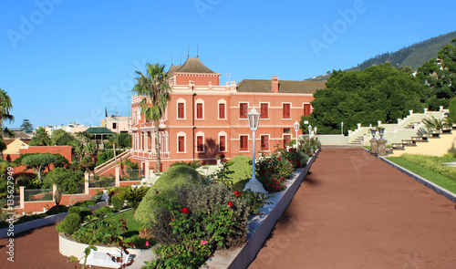 Jardín Victoria y Liceo Taoro, La Orotava photo