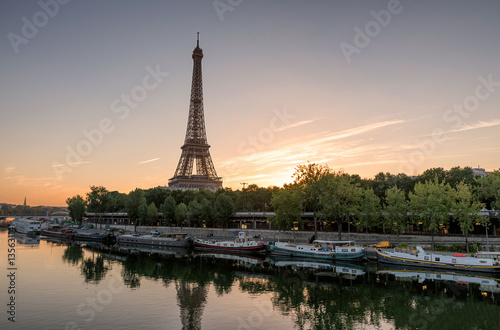 Paris Sunrise © WJRVisuals