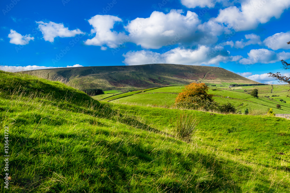 Scenic view on Pendle Hill, Summer, blue sky and white clouds, Forest Of Bowland, Lancashire, England, UK - obrazy, fototapety, plakaty 