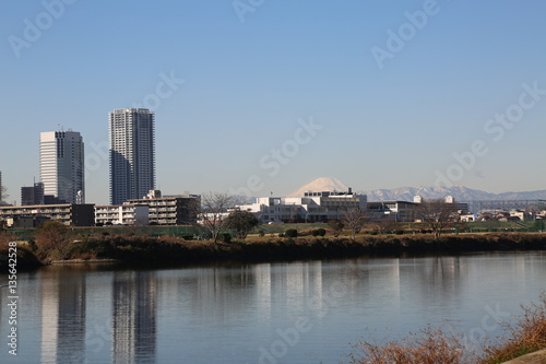 多摩川からの風景 © tutomu0401
