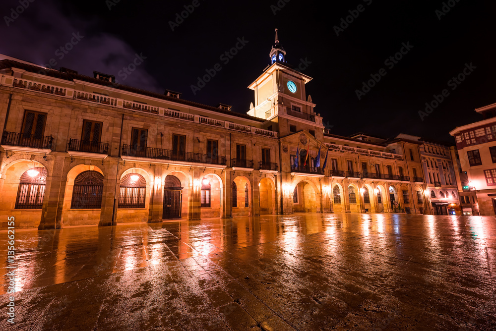 Oviedo city hall