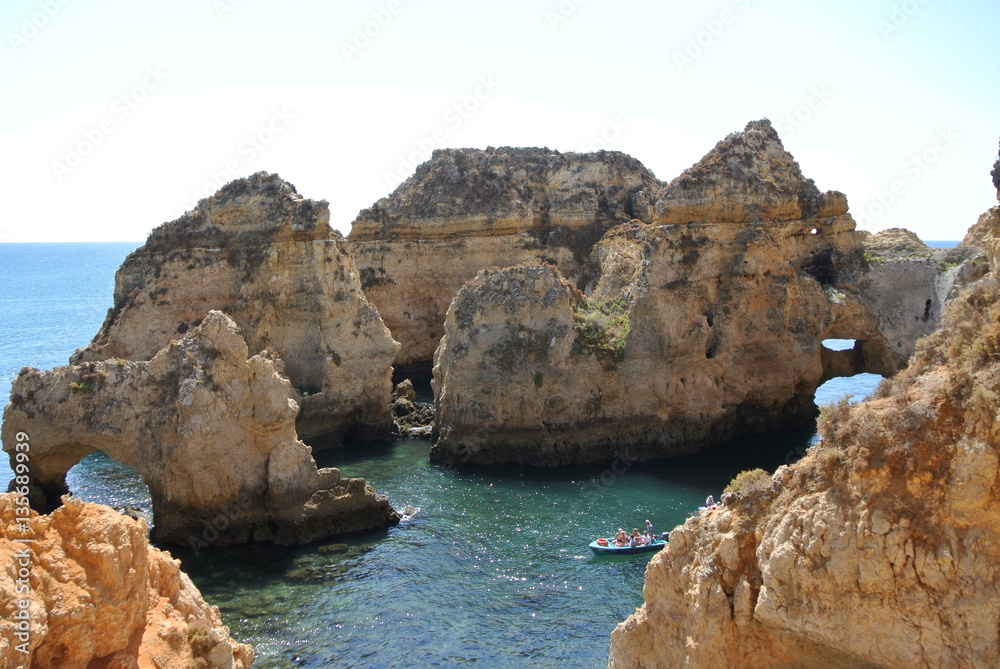 Fototapeta premium beautiful beach with during sunny day