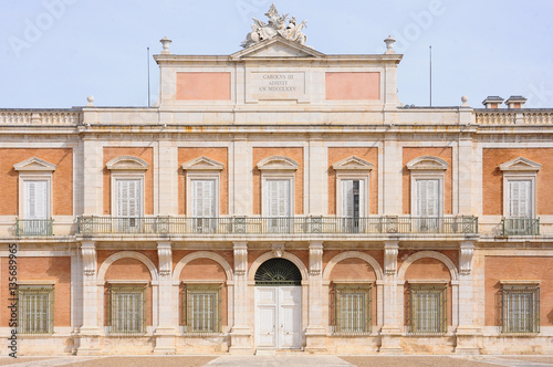 Fachada del Palacio Real de Aranjuez, España