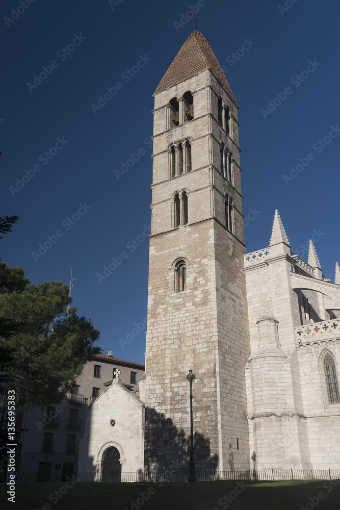 Valladolid (Castilla y Leon, Spain): church of Santa Maria Antig