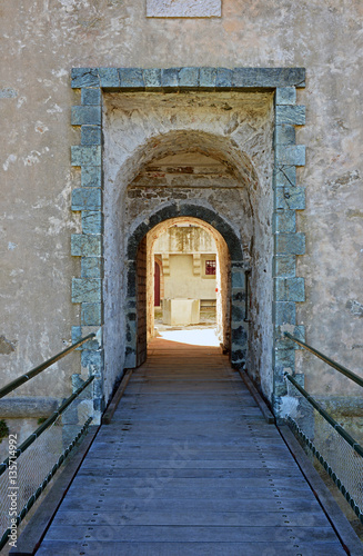 Brücke über den Festungsgraben von Saint-Tropez © aro49
