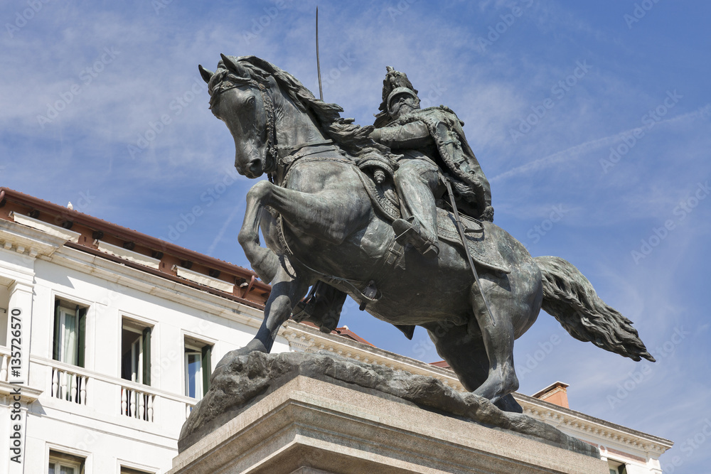 Obraz premium Equestrian Victor Emmanuel II monument closeup in Venice, Italy.