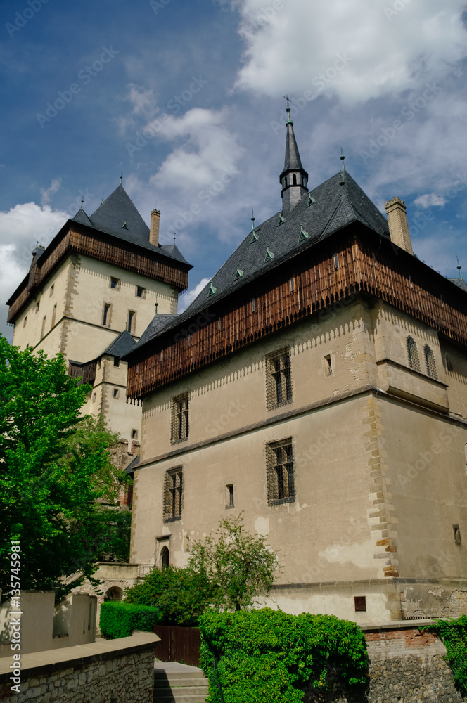 Fototapeta premium Famous medieval Karlstejn castle near Prague in Czech Republic