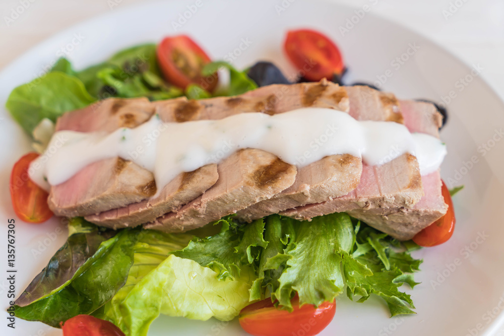 tuna steak with salad tuna steak with salad