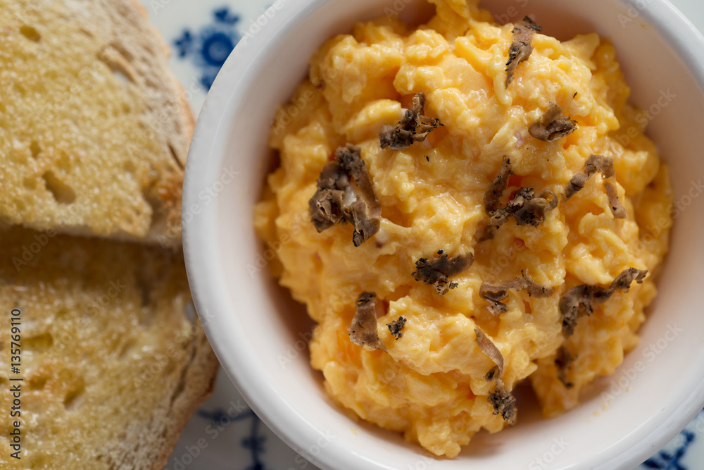 Scrambled Eggs and Grated Truffles with Toast