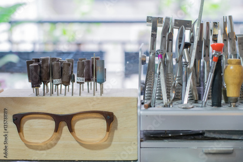 Glasses making
