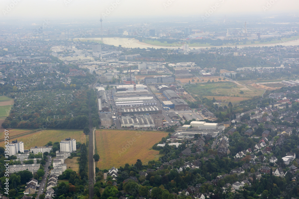 Fototapeta premium anflug flughafen düsseldorf