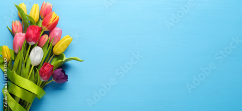 Photo Spring tulip flower