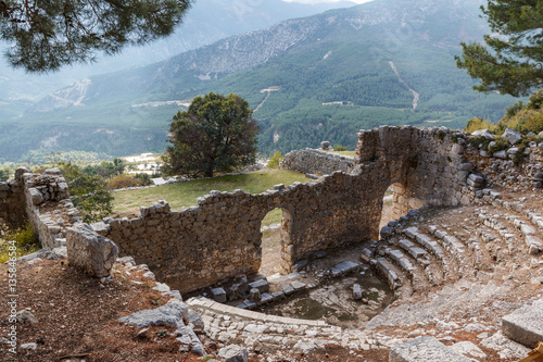 Foto Ruins of the ancient Lycian city Arycanda, Turkey