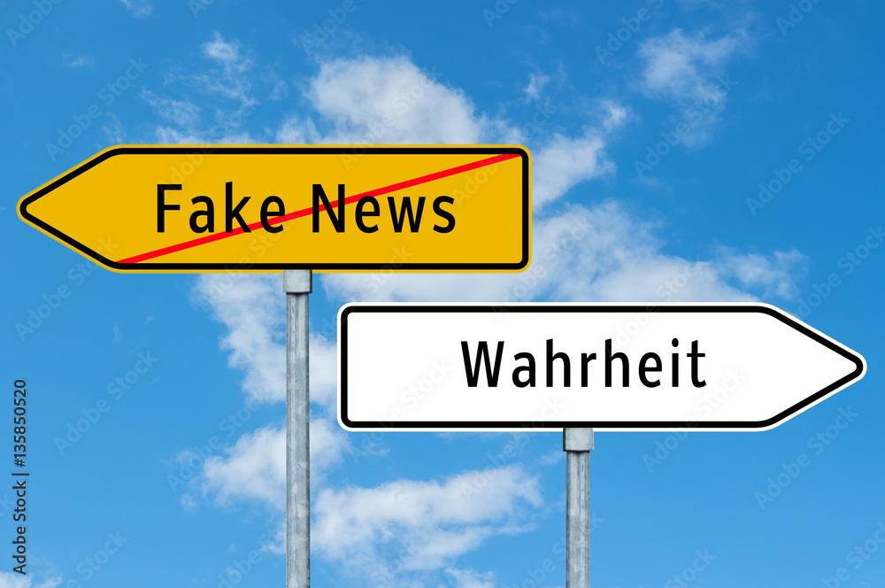 Umleitungsschild Wahrheit Fake News Umleitungsschild Wahrheit Fake News