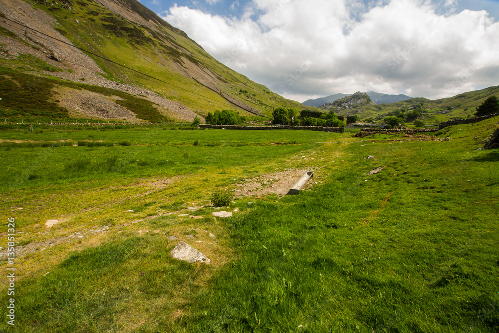 Fototapeta premium Drws y Coed a Glacial Valley in Snowdonia.