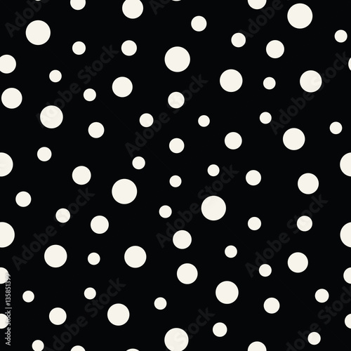 Abstract geometric memphis fashion 70s retro pillow dots pattern