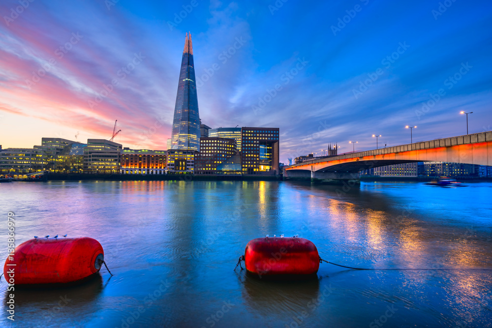 Fototapeta premium sunrise over London, with the Shard and London Bridge. London, U