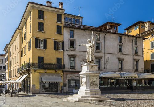 Piazza della Loggia and Monument to the insurgent people