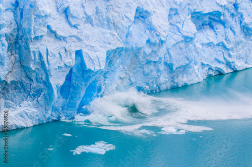 Perito Moreno Glacier Calving © DeBruyn
