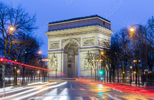 The Triumphal Arch at night,Paris, France. © kovalenkovpetr