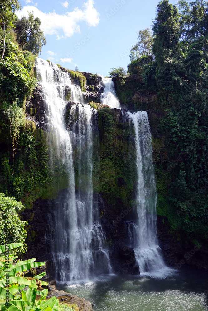 Tad Cheuang waterfall