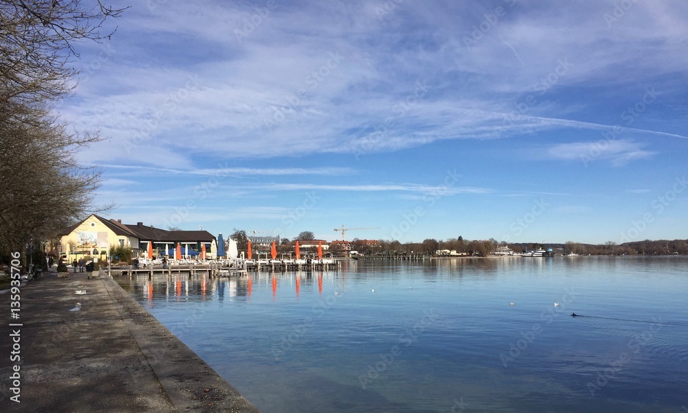 Fototapeta premium Am Starnberger See im Winter 