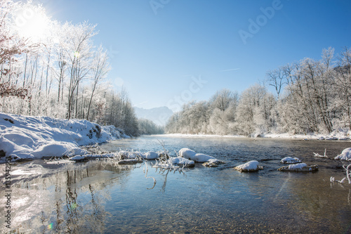 Winter Fluss sonne gefroren Schnee Natur Winterwunderland © Thomas Marzusch