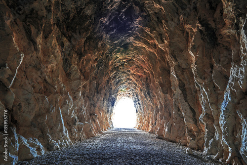 Cuadro en lienzo The exit from the Tunnel to daylight