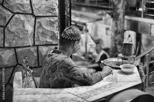 Tehran tea vendor