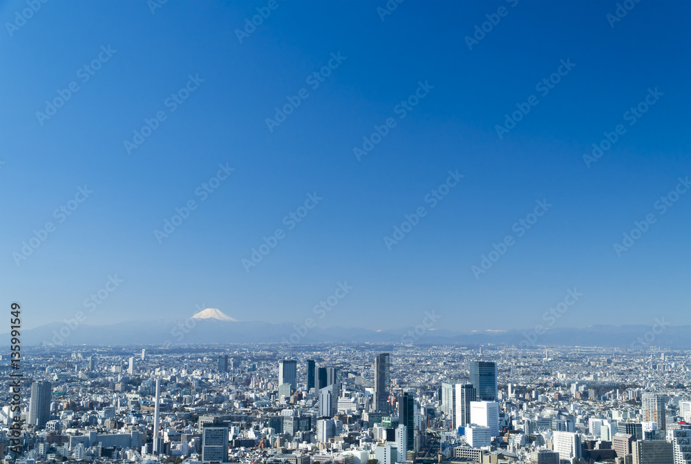 東京都市風景　昼　港区から望む　富士山　渋谷中心街　都心の街並全景　大空コピースペース