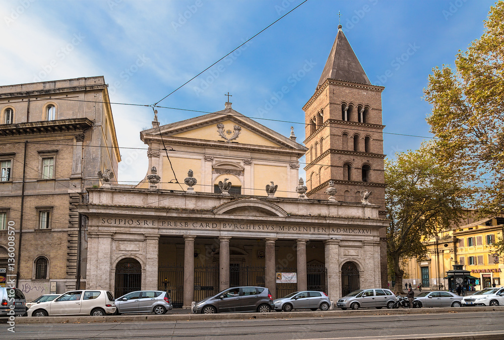 Obraz premium Rome. Italy. Basilica of St. Chrysogonus (Basilica di San Crisogono, IV century) with a bell tower of XII century.