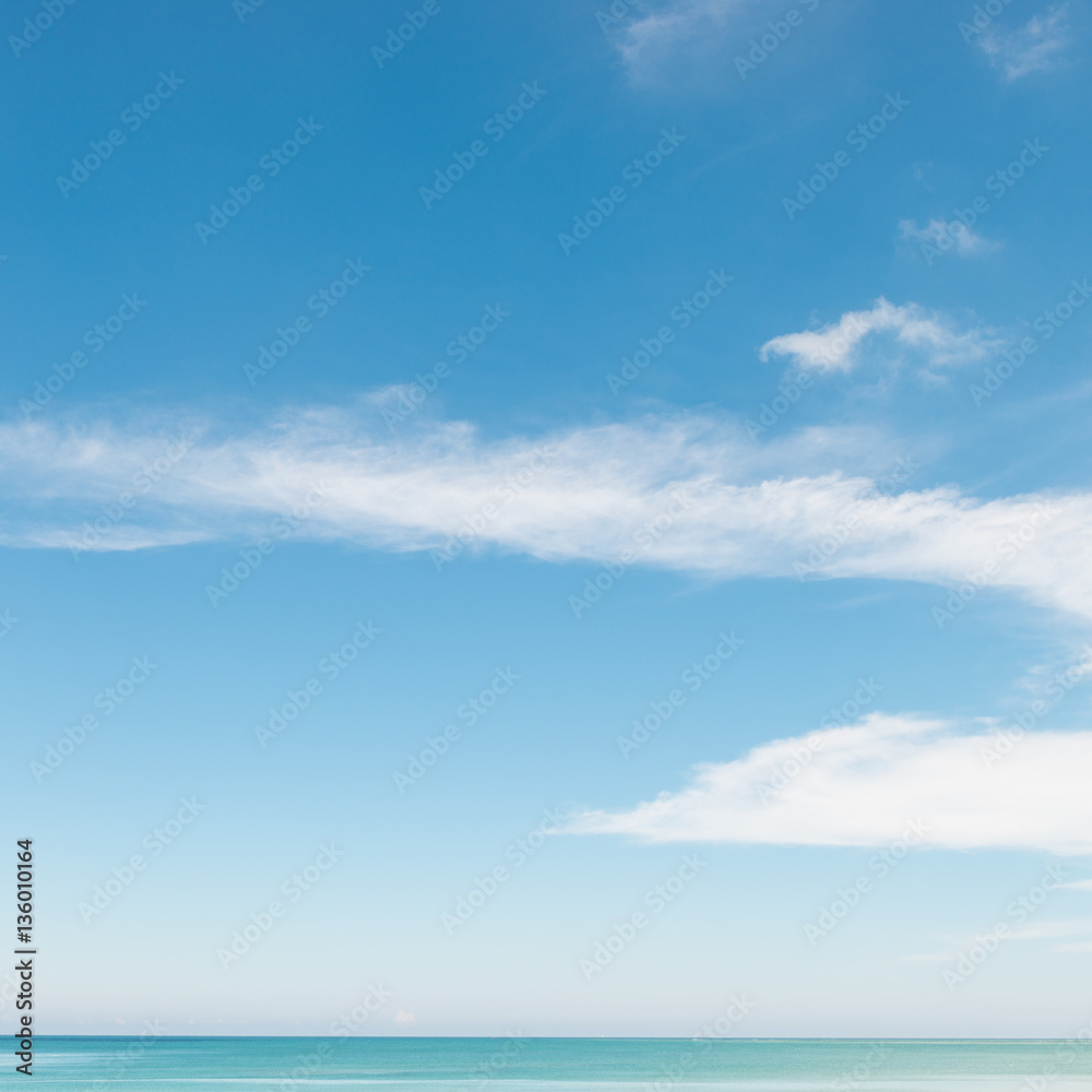 Obraz premium Sand beach blue sky
