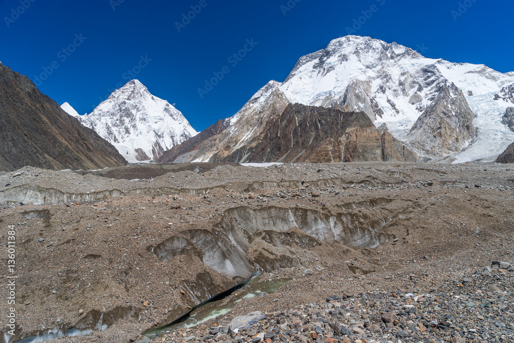 Naklejka premium K2 and Broadpeak mountain behind Baltoro glacier, K2 trek, Pakis