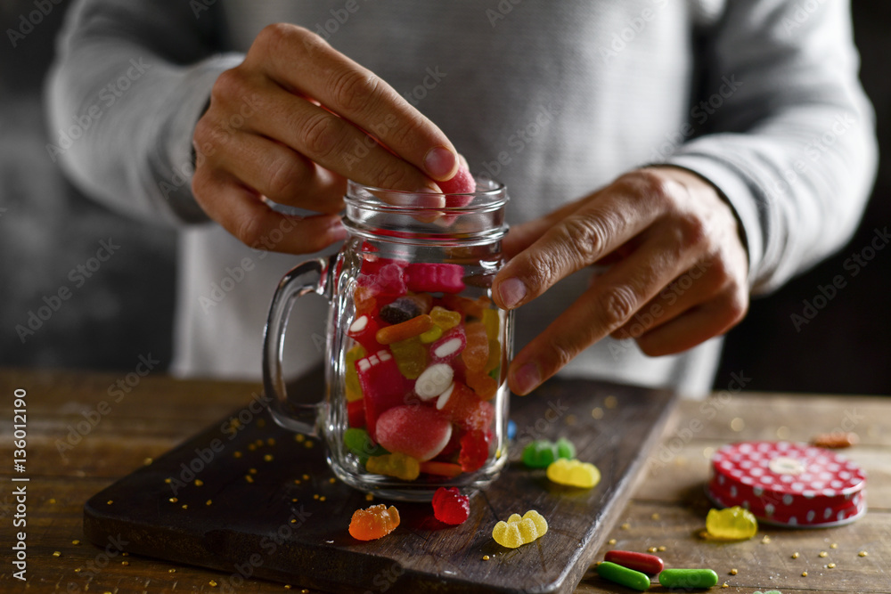Fotografie candies in a mason jar