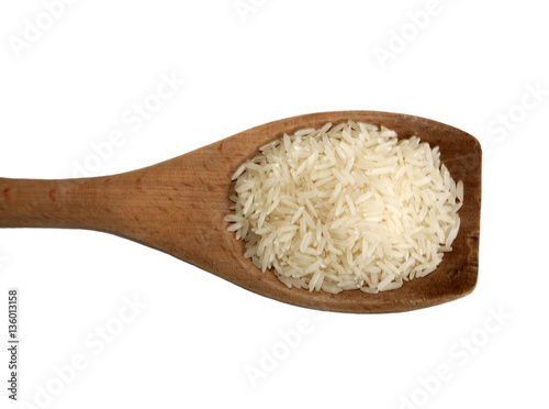 cuillère en bois spatule de riz blanc photo