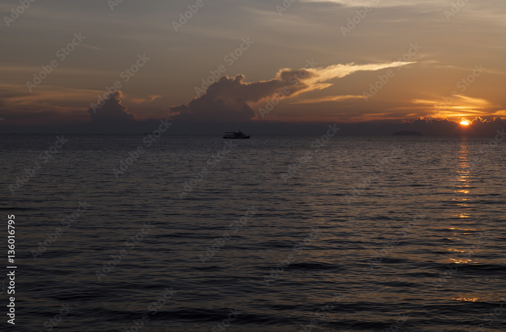 Decline over the sea Decline over the sea