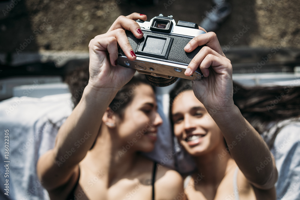 Lesbian Camera