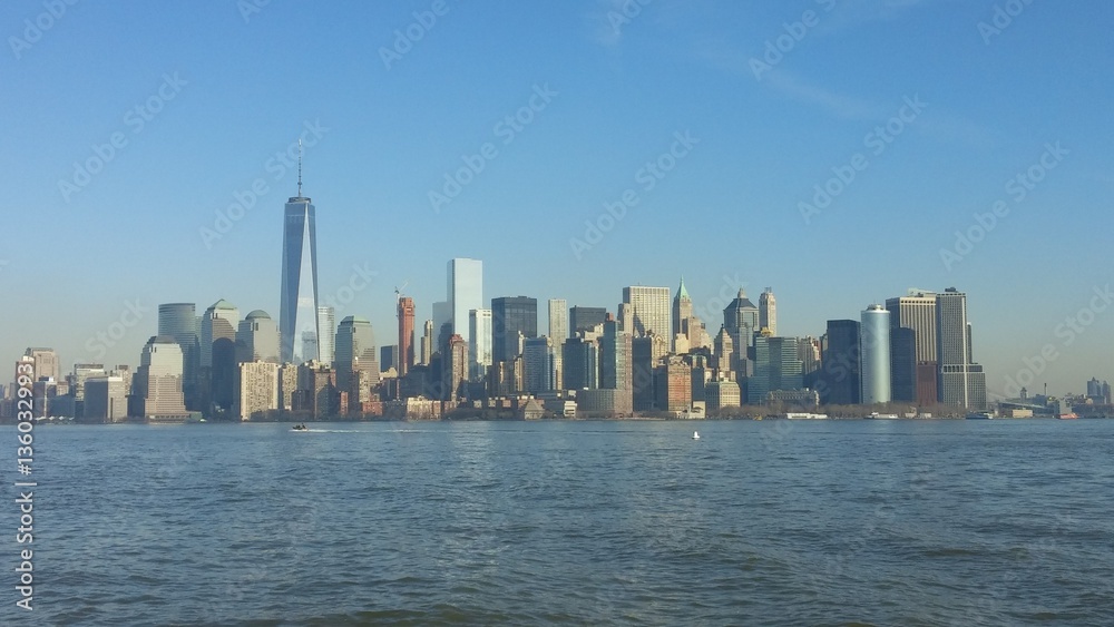 Fototapeta premium New York Skyline z Liberty Island